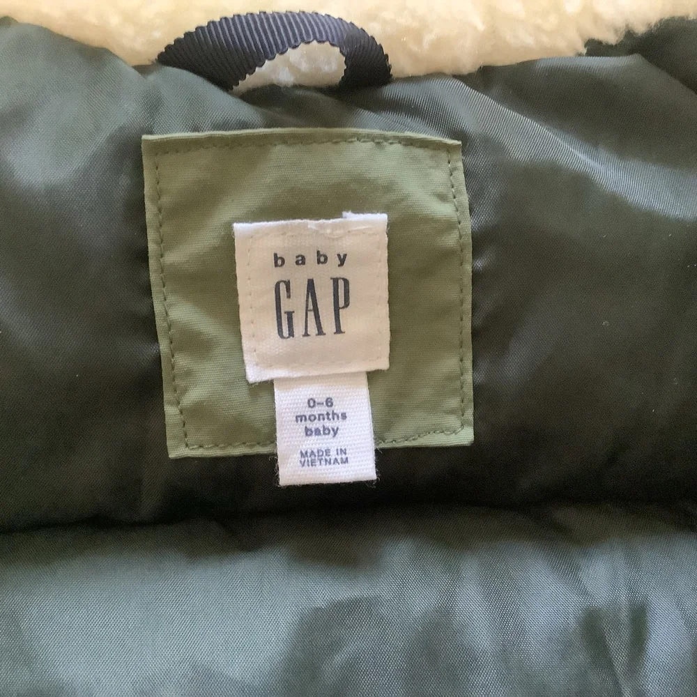 Baby Gap Infants Winter Coat Jacket with Hood Green 0-6 months